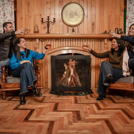 The Wooden Chalet, Manali Luaran gambar