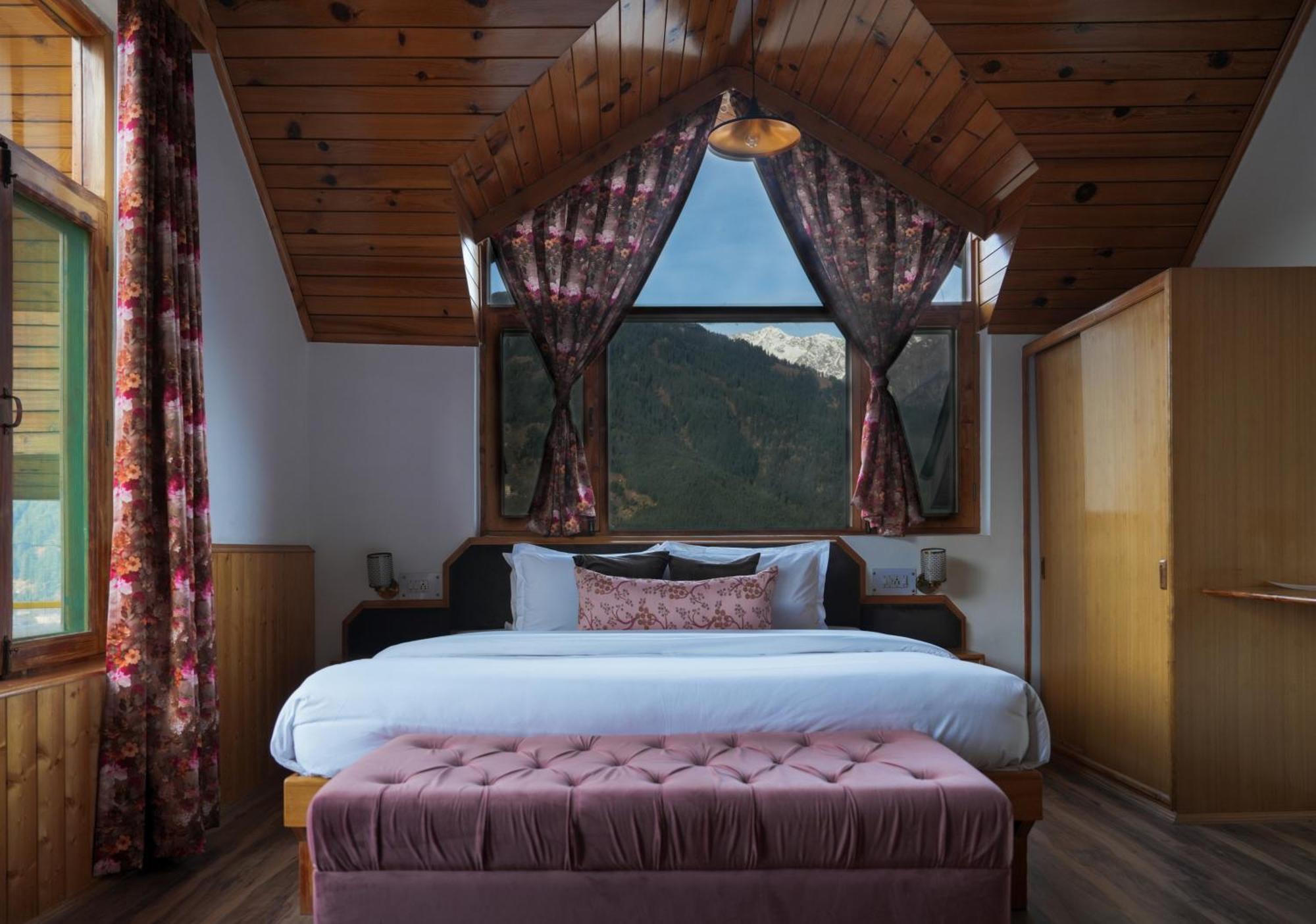 The Wooden Chalet, Manali Luaran gambar