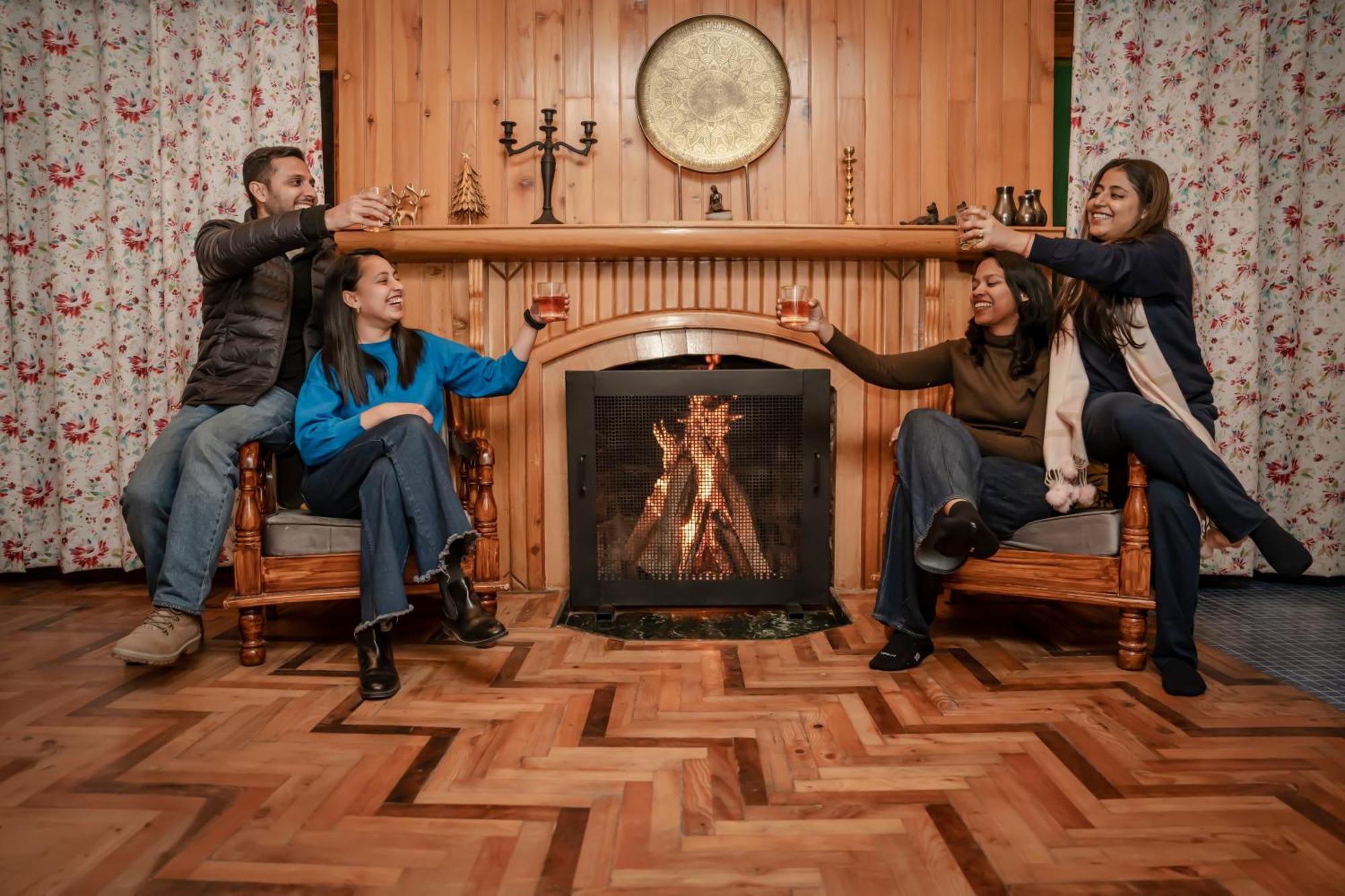 The Wooden Chalet, Manali Luaran gambar
